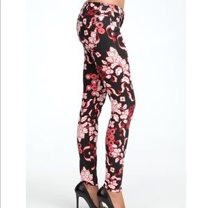Bebe Nirvana Bliss Icon Floral Skinny Jeans